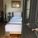 The Mosaic House - Shtepia Me Mozaik Përmet