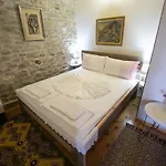 The Mosaic House - Shtepia Me Mozaik 招待所