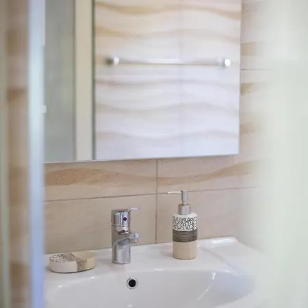 The Mosaic House - Shtepia Me Mozaik Guest house Permet