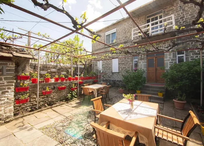 The Mosaic House - Shtepia Me Mozaik Përmet