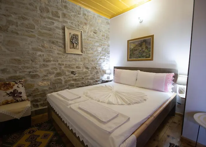 The Mosaic House - Shtepia Me Mozaik Përmet