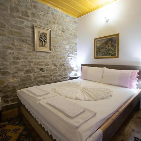 The Mosaic House - Shtepia Me Mozaik Përmet